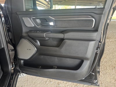 2025 RAM Ram 1500 RAM 1500 LARAMIE CREW CAB 4X4 5'7' BOX