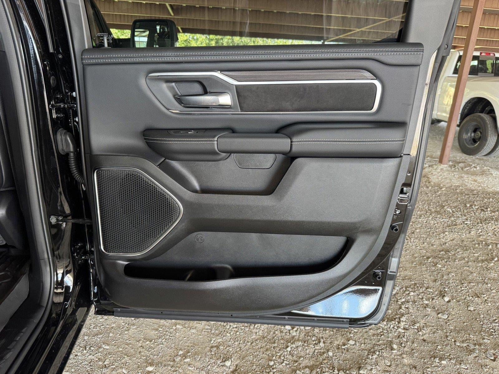 2027 RAM Ram 1500 RAM 1500 LARAMIE CREW CAB 4X4 5'7' BOX