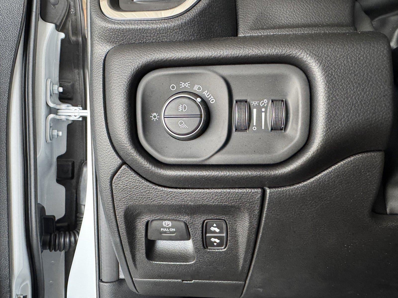 2027 RAM Ram 1500 RAM 1500 LARAMIE CREW CAB 4X4 5'7' BOX