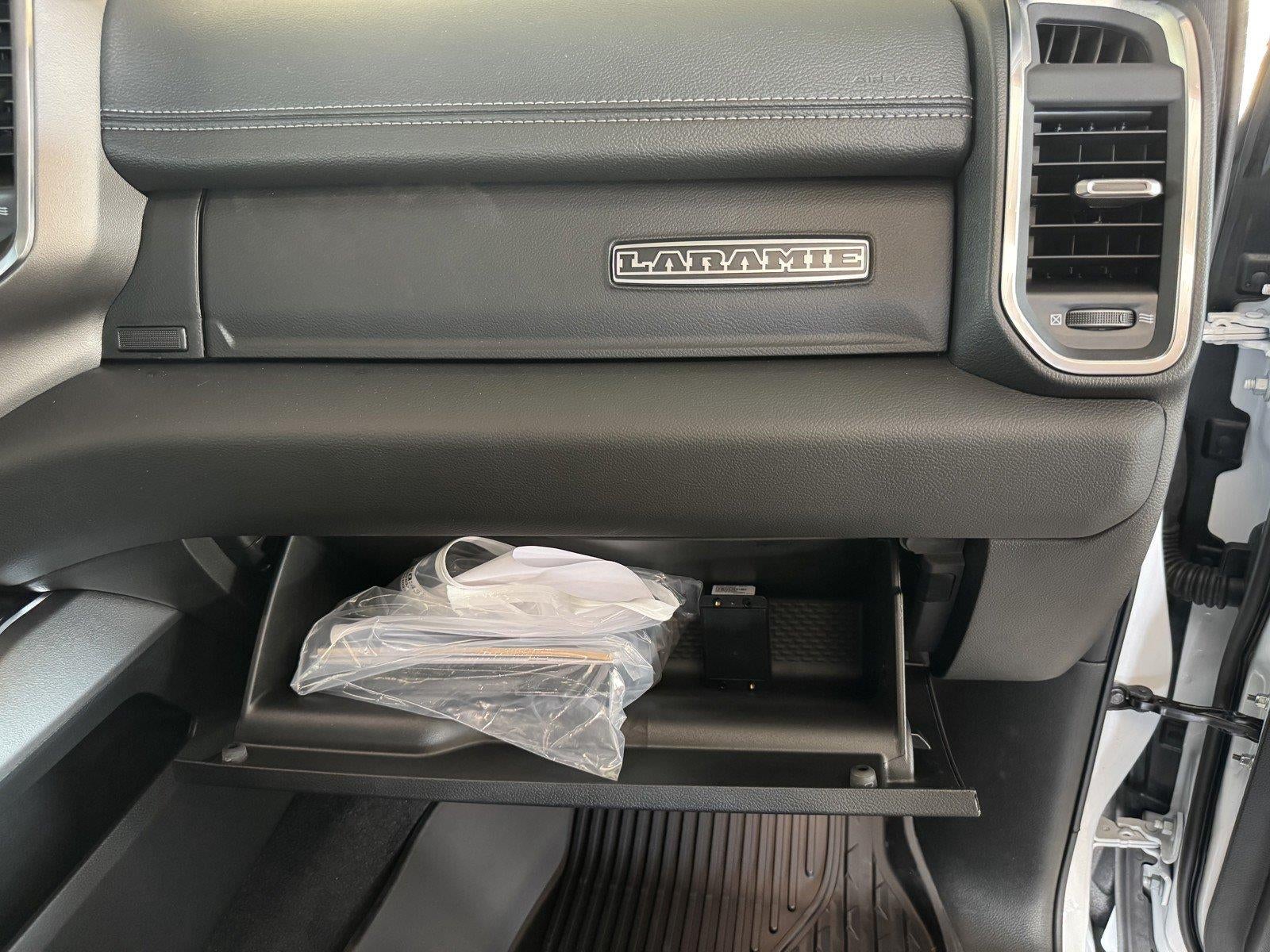2027 RAM Ram 1500 RAM 1500 LARAMIE CREW CAB 4X4 5'7' BOX