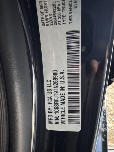 2026 RAM Ram 1500 RAM 1500 LARAMIE CREW CAB 4X4 5'7' BOX