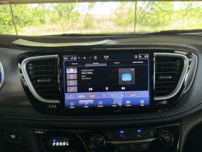 2027 Chrysler Pacifica PACIFICA SELECT