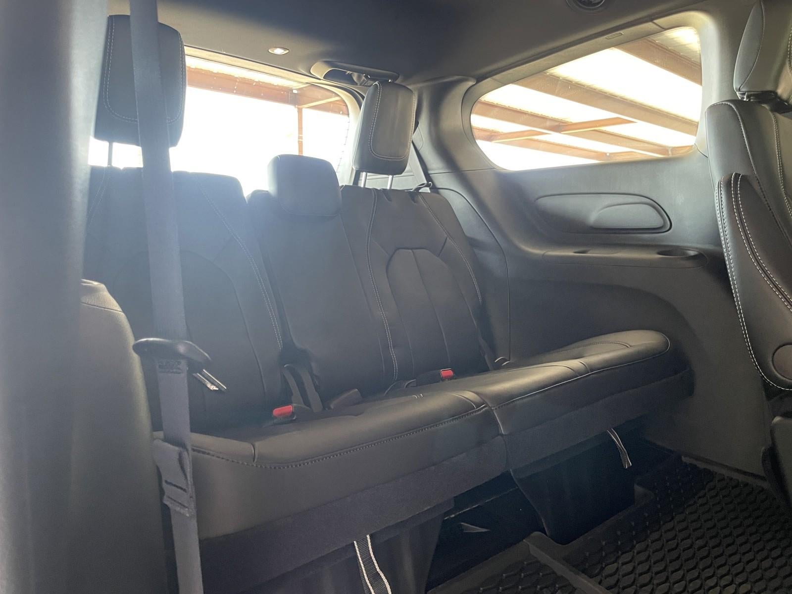 2025 Chrysler Pacifica PACIFICA SELECT