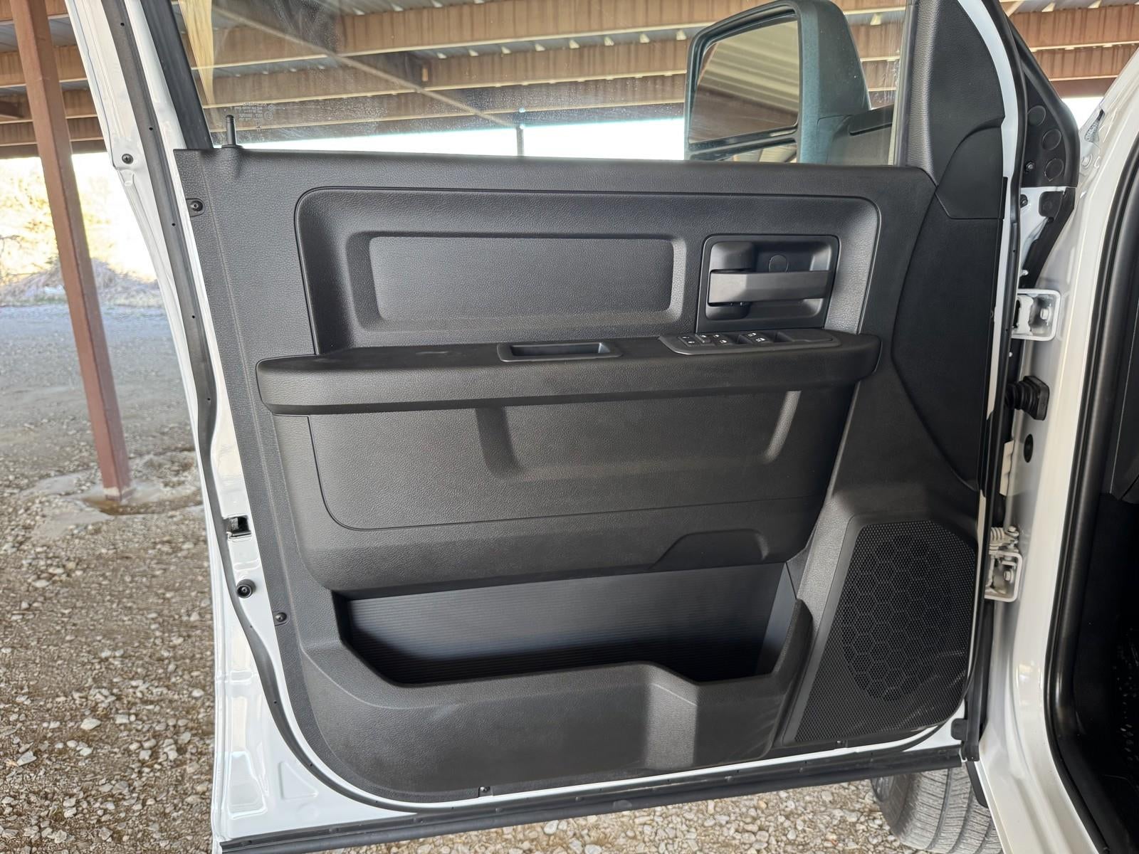 2026 RAM Ram 2500 RAM 2500 TRADESMAN CREW CAB 4X4 6'4' BOX