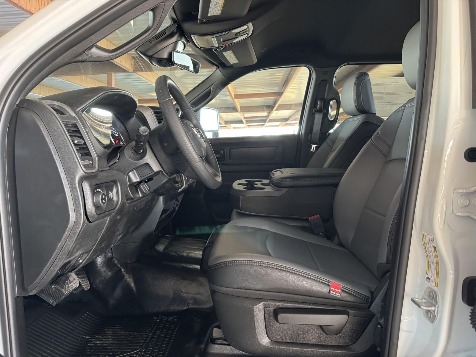 2026 RAM Ram 2500 RAM 2500 TRADESMAN CREW CAB 4X4 6'4' BOX