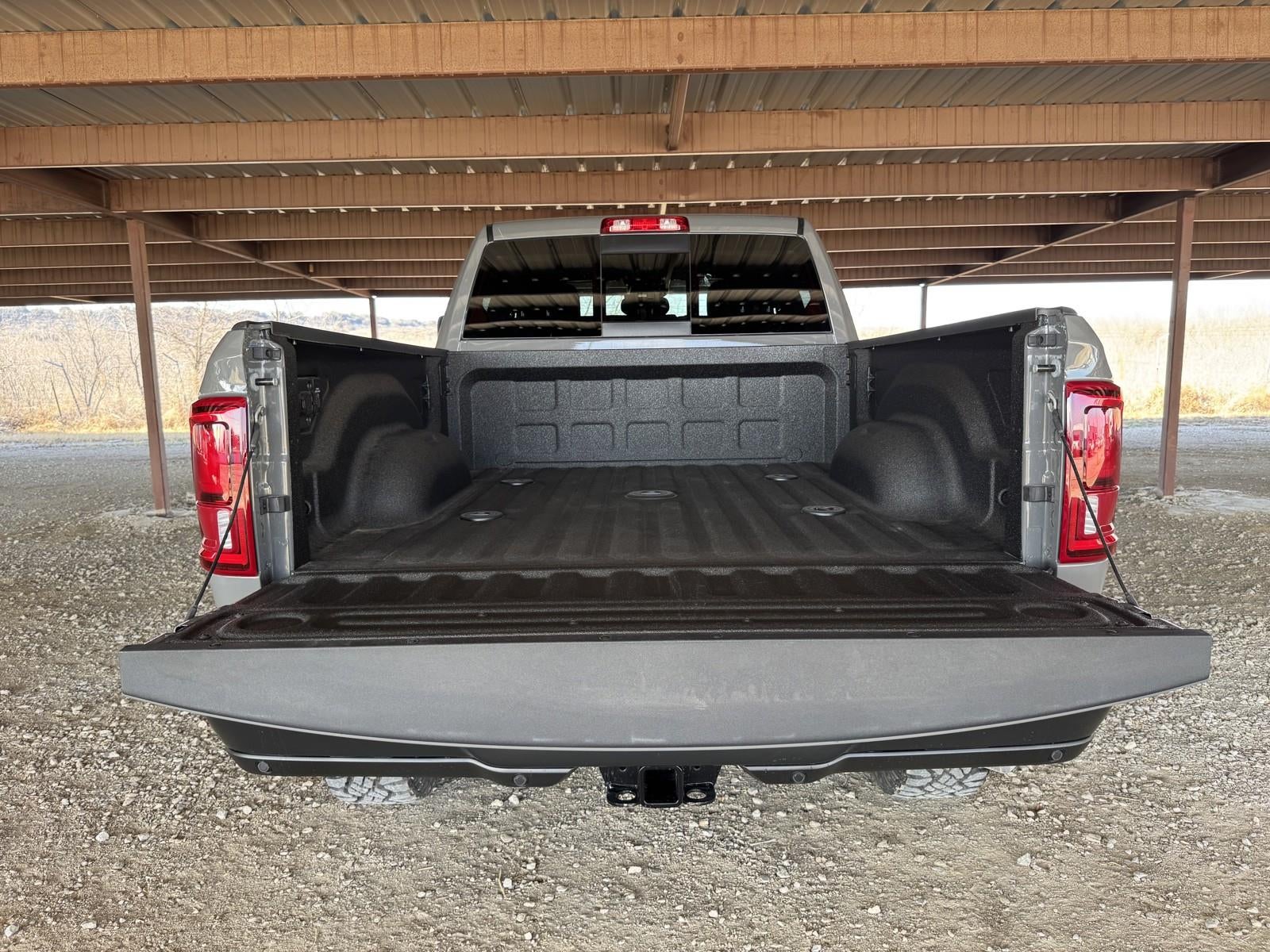 2026 RAM Ram 2500 RAM 2500 WARLOCK CREW CAB 4X4 6'4' BOX