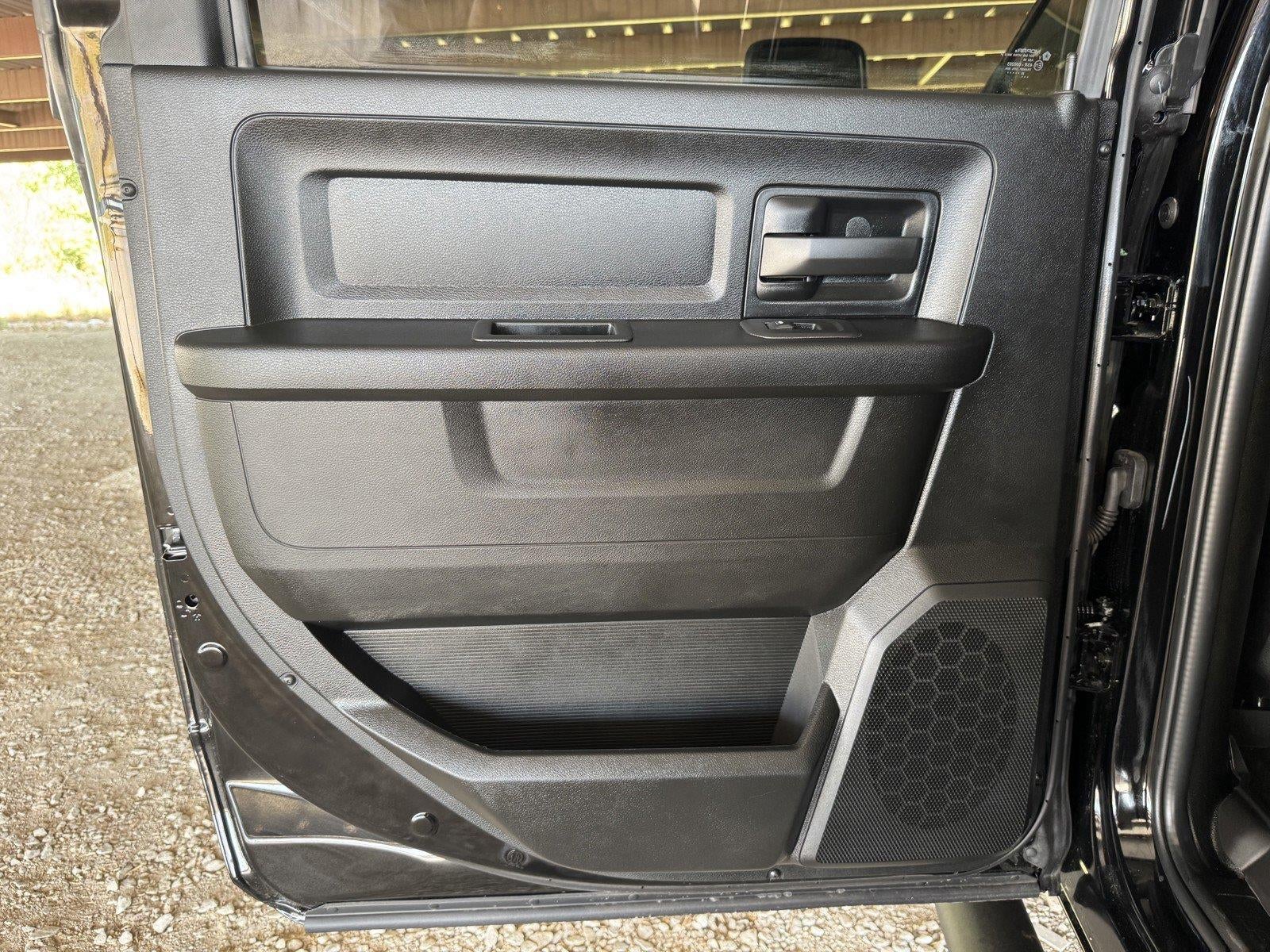 2027 RAM 2500 Warlock