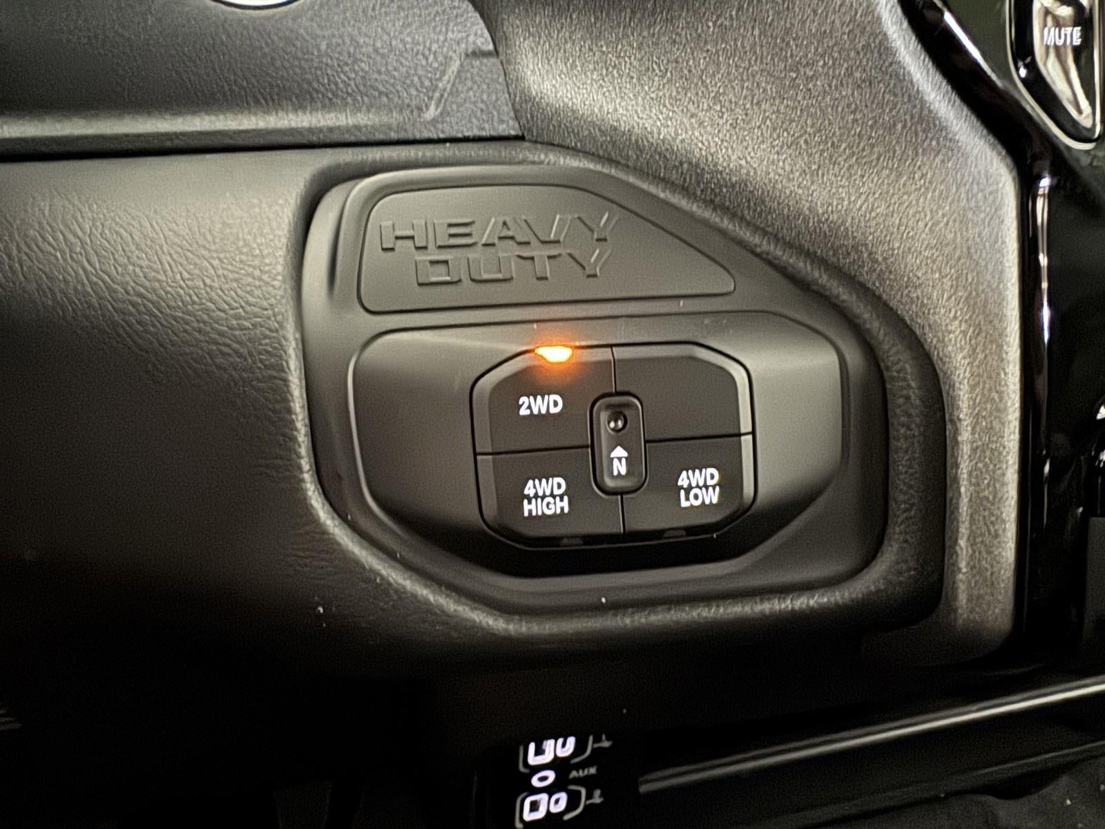 2026 RAM Ram 2500 RAM 2500 TRADESMAN CREW CAB 4X4 6'4' BOX