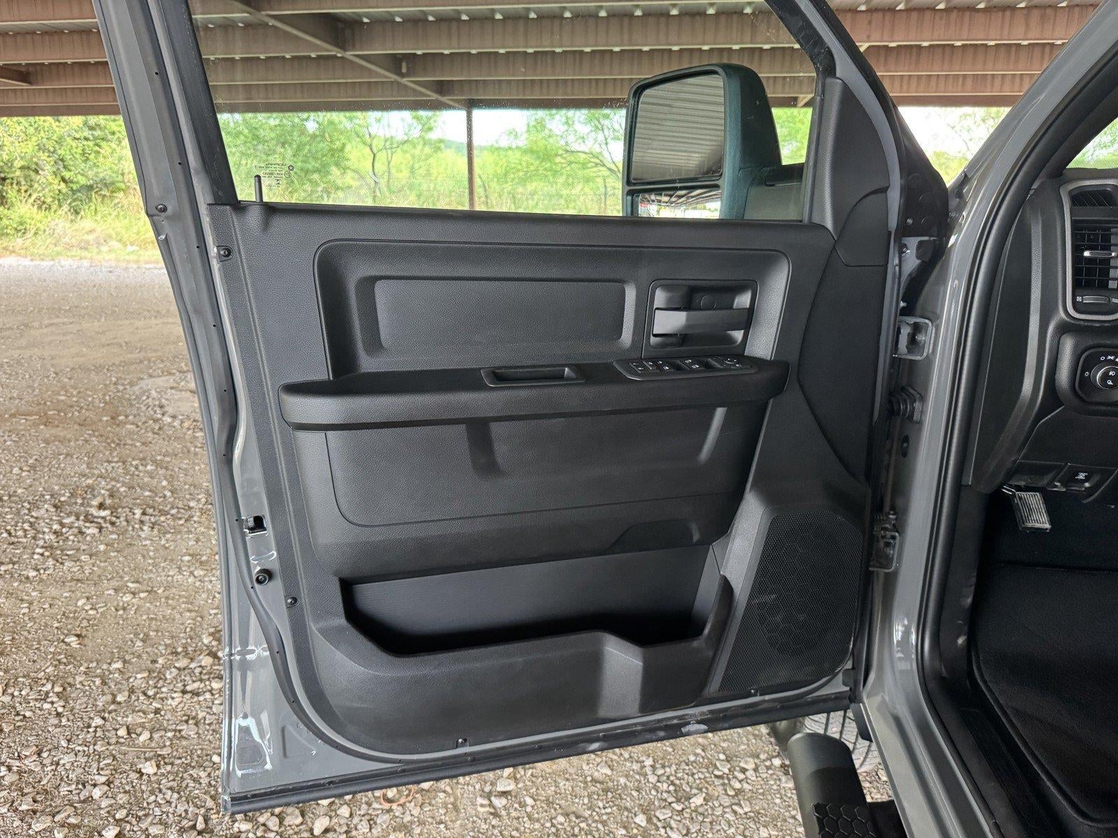 2027 RAM 3500 Tradesman
