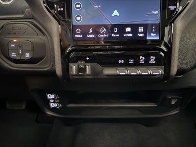 2026 RAM Ram 3500 RAM 3500 TRADESMAN CREW CAB 4X4 8' BOX