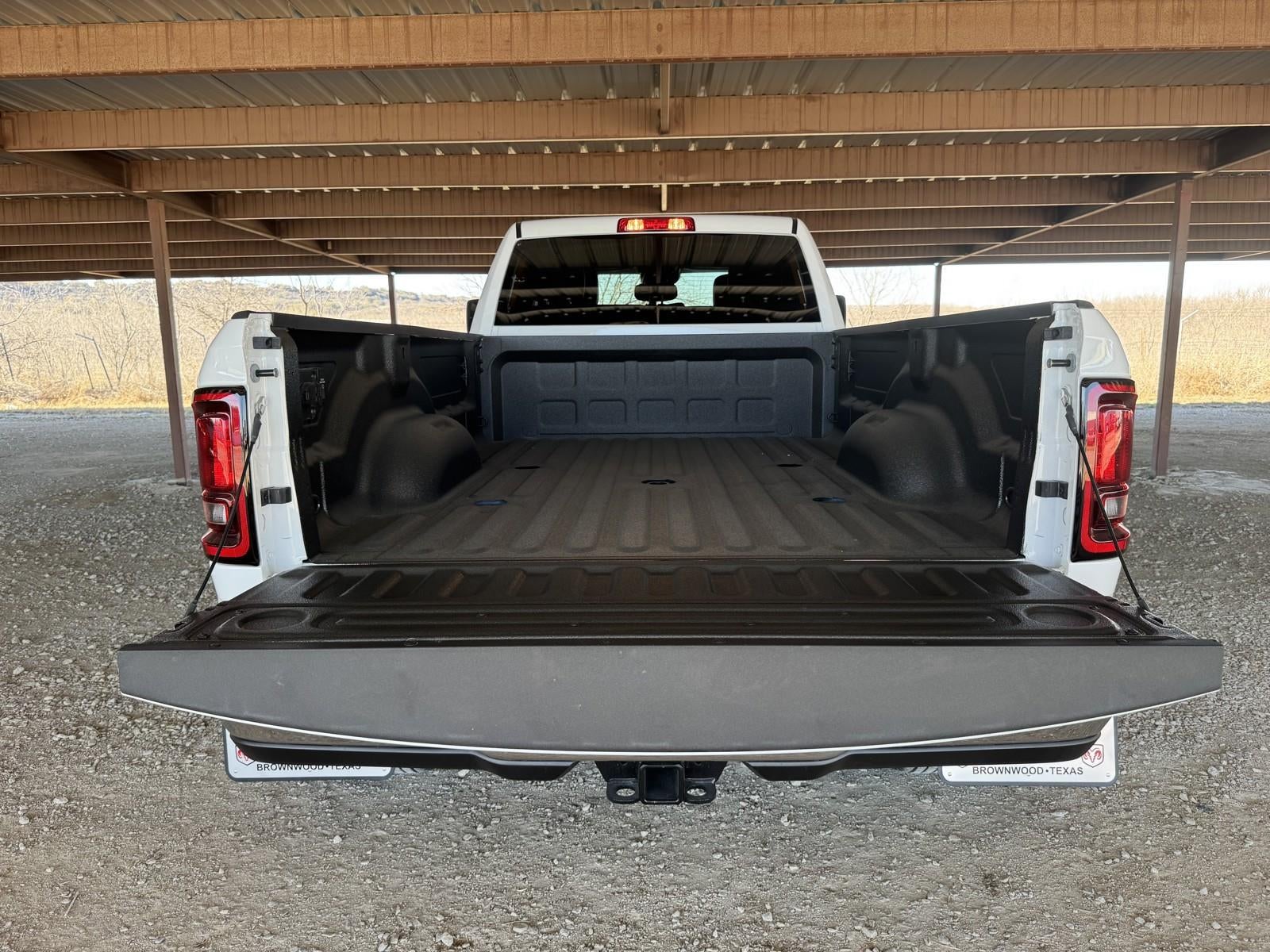 2026 RAM Ram 3500 RAM 3500 TRADESMAN CREW CAB 4X4 8' BOX