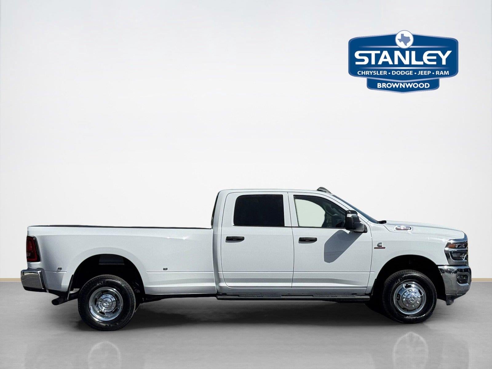 2027 RAM Ram 3500 RAM 3500 TRADESMAN CREW CAB 4X4 8' BOX