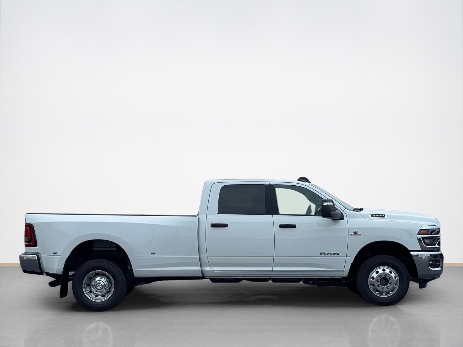 2026 RAM Ram 3500 RAM 3500 LONE STAR CREW CAB 4X4 8' BOX