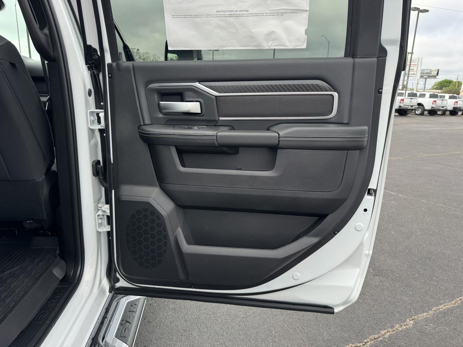 2026 RAM Ram 3500 RAM 3500 LONE STAR CREW CAB 4X4 8' BOX