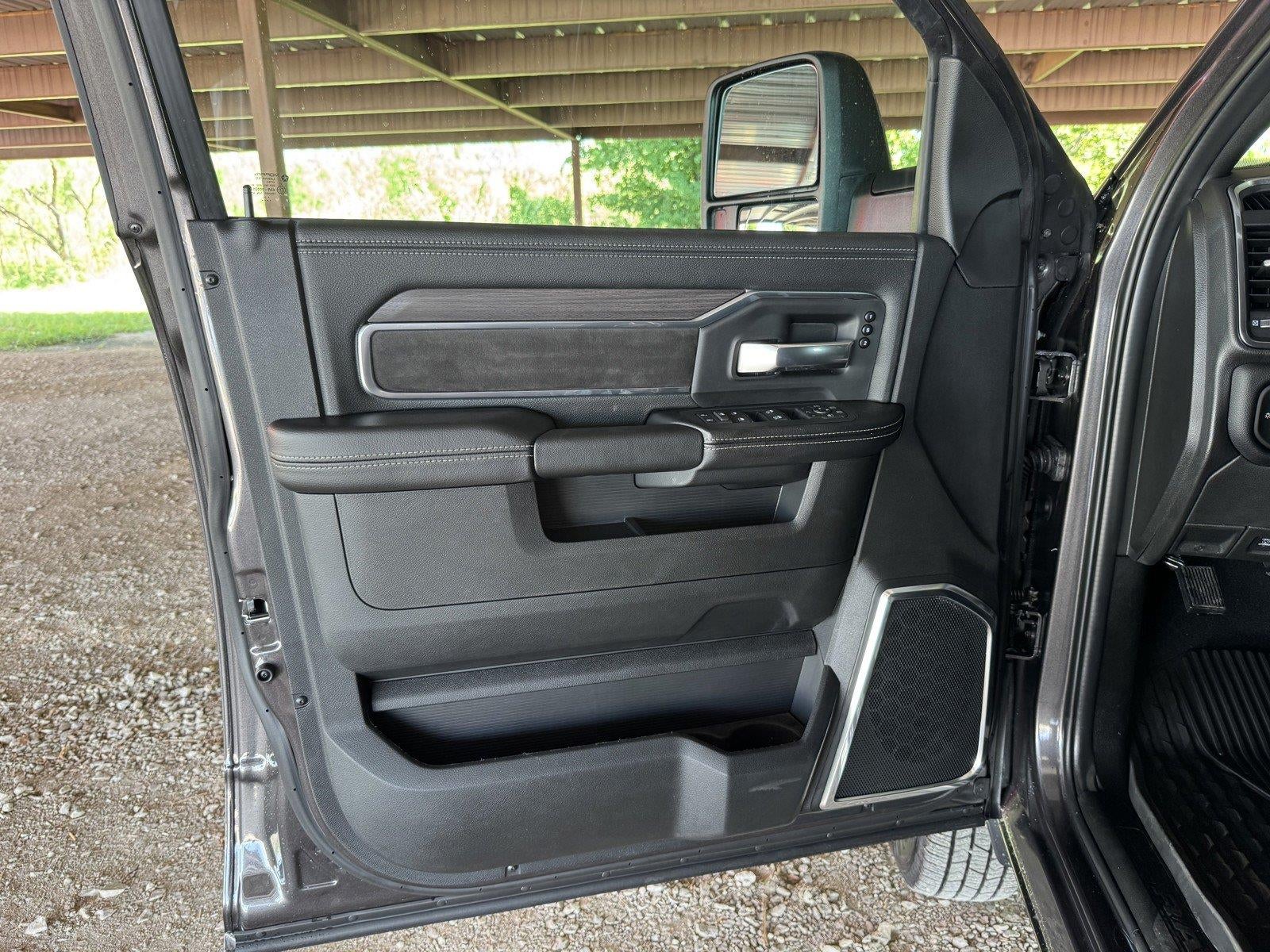 2026 RAM Ram 3500 RAM 3500 LARAMIE CREW CAB 4X4 8' BOX