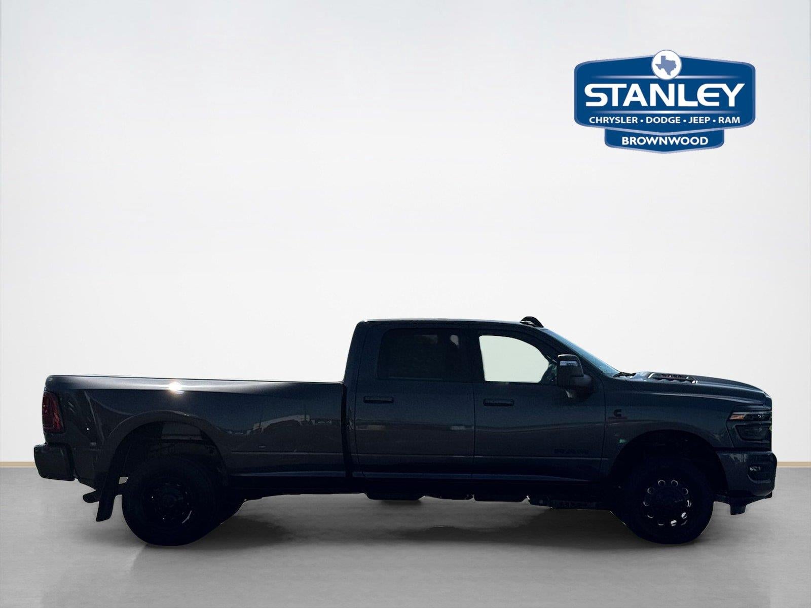 2026 RAM Ram 3500 RAM 3500 LARAMIE CREW CAB 4X4 8' BOX