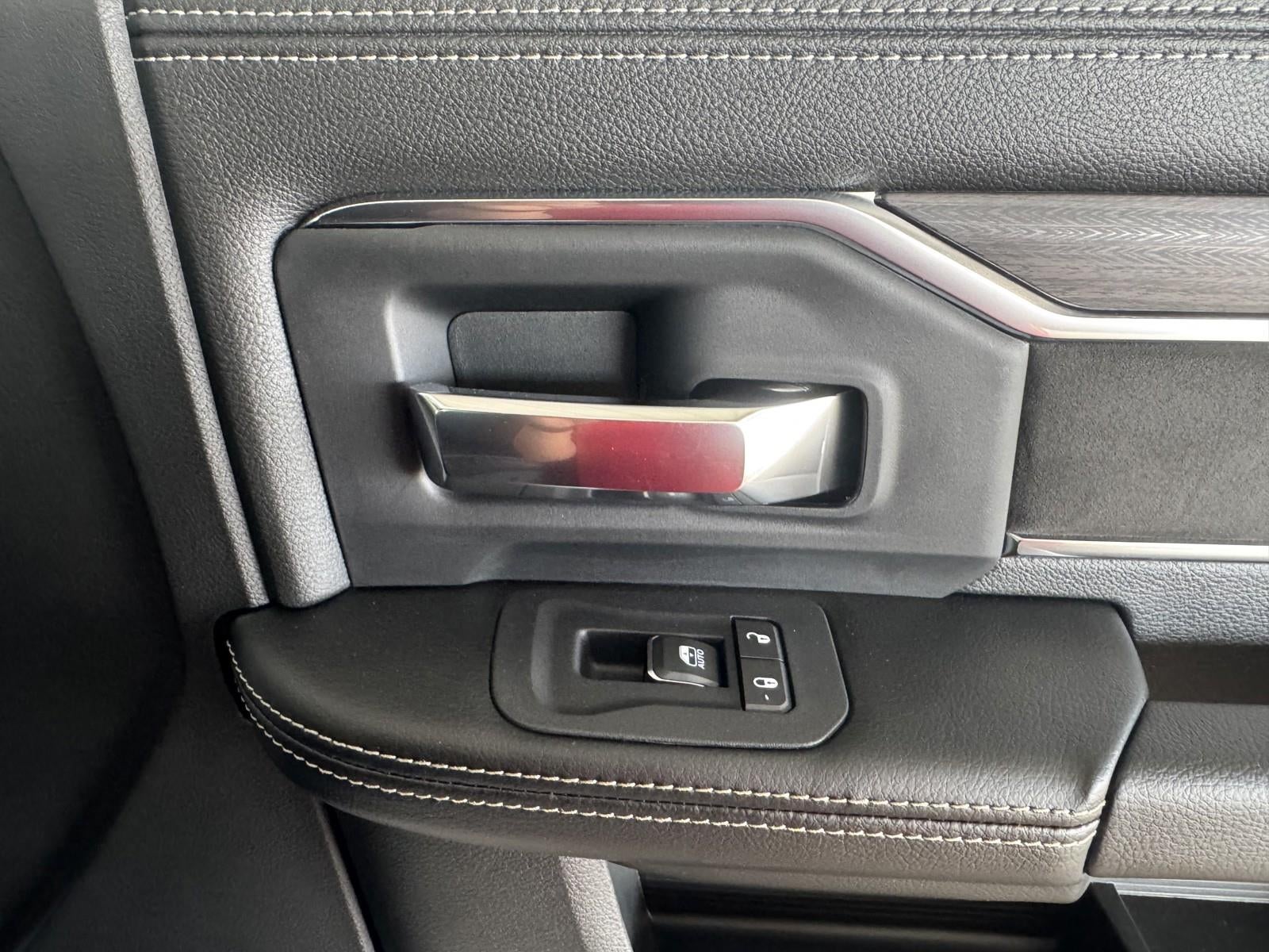 2026 RAM Ram 3500 RAM 3500 LARAMIE CREW CAB 4X4 8' BOX