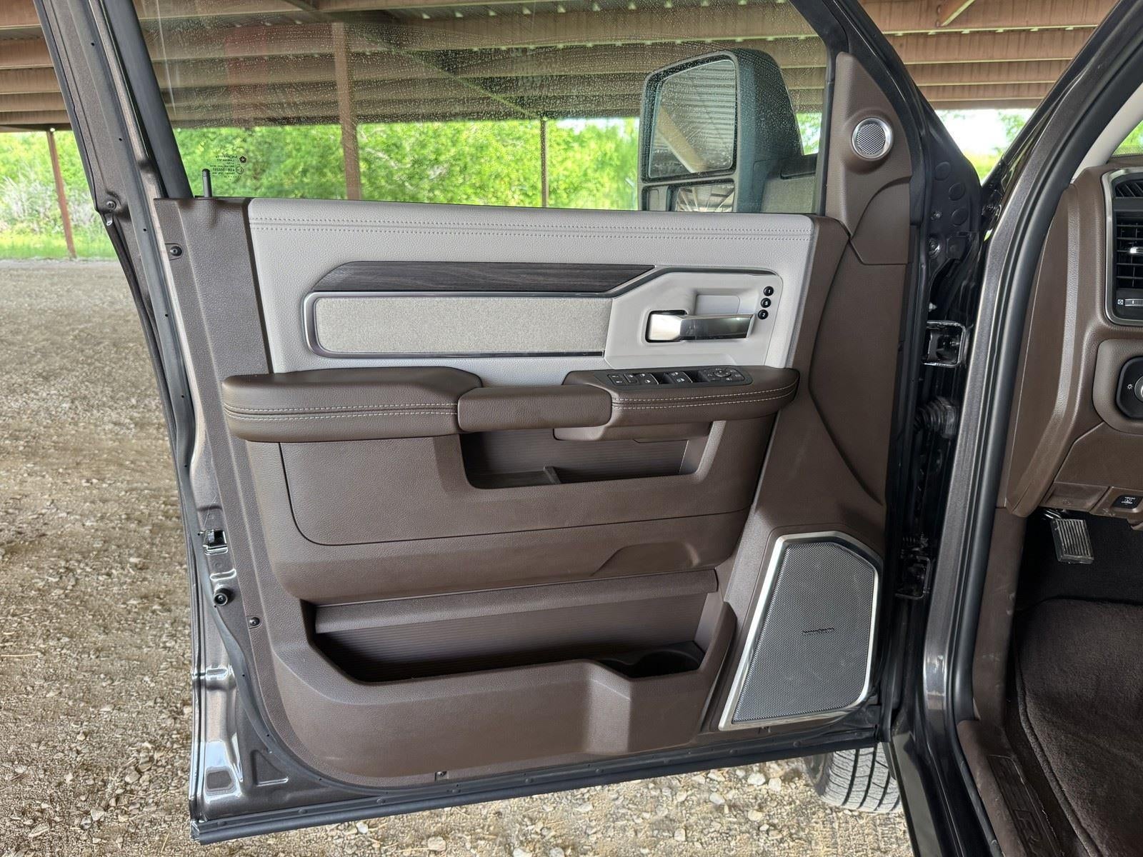 2026 RAM Ram 3500 RAM 3500 LARAMIE CREW CAB 4X4 8' BOX