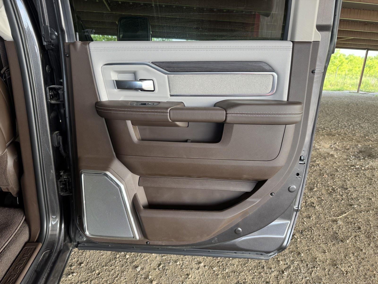 2026 RAM Ram 3500 RAM 3500 LARAMIE CREW CAB 4X4 8' BOX