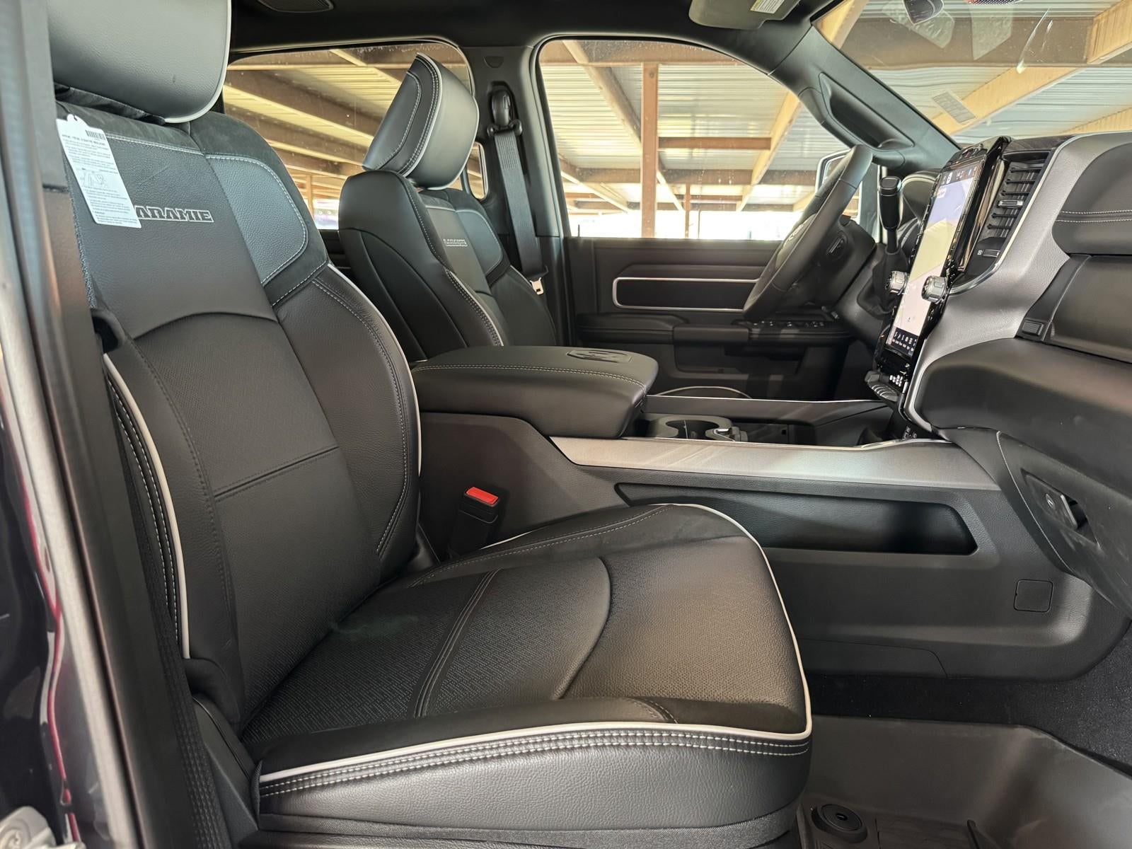 2026 RAM Ram 3500 RAM 3500 LARAMIE CREW CAB 4X4 8' BOX