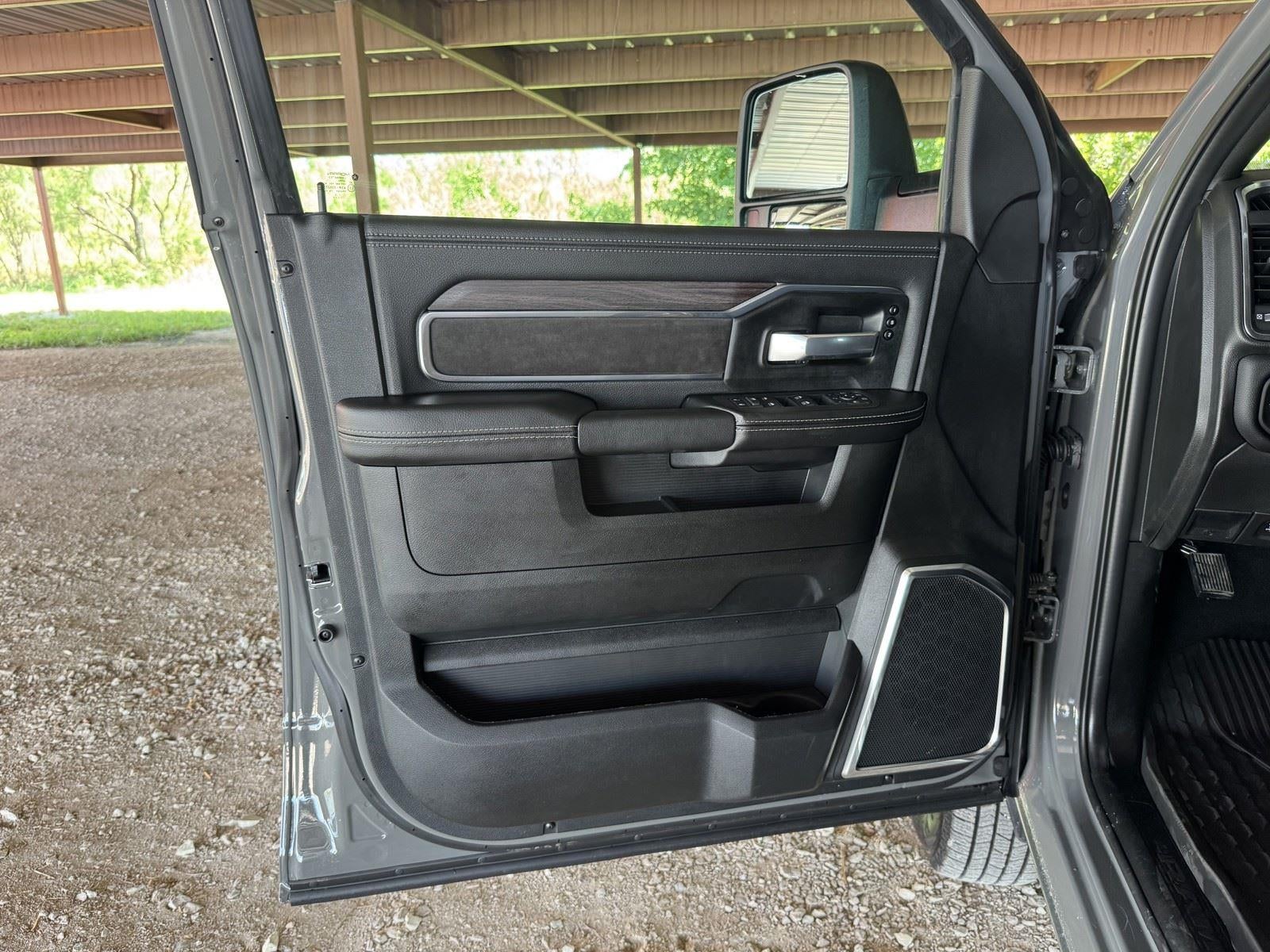 2026 RAM Ram 3500 RAM 3500 LARAMIE CREW CAB 4X4 8' BOX