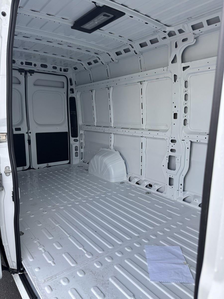 2026 RAM ProMaster Cargo Van Tradesman