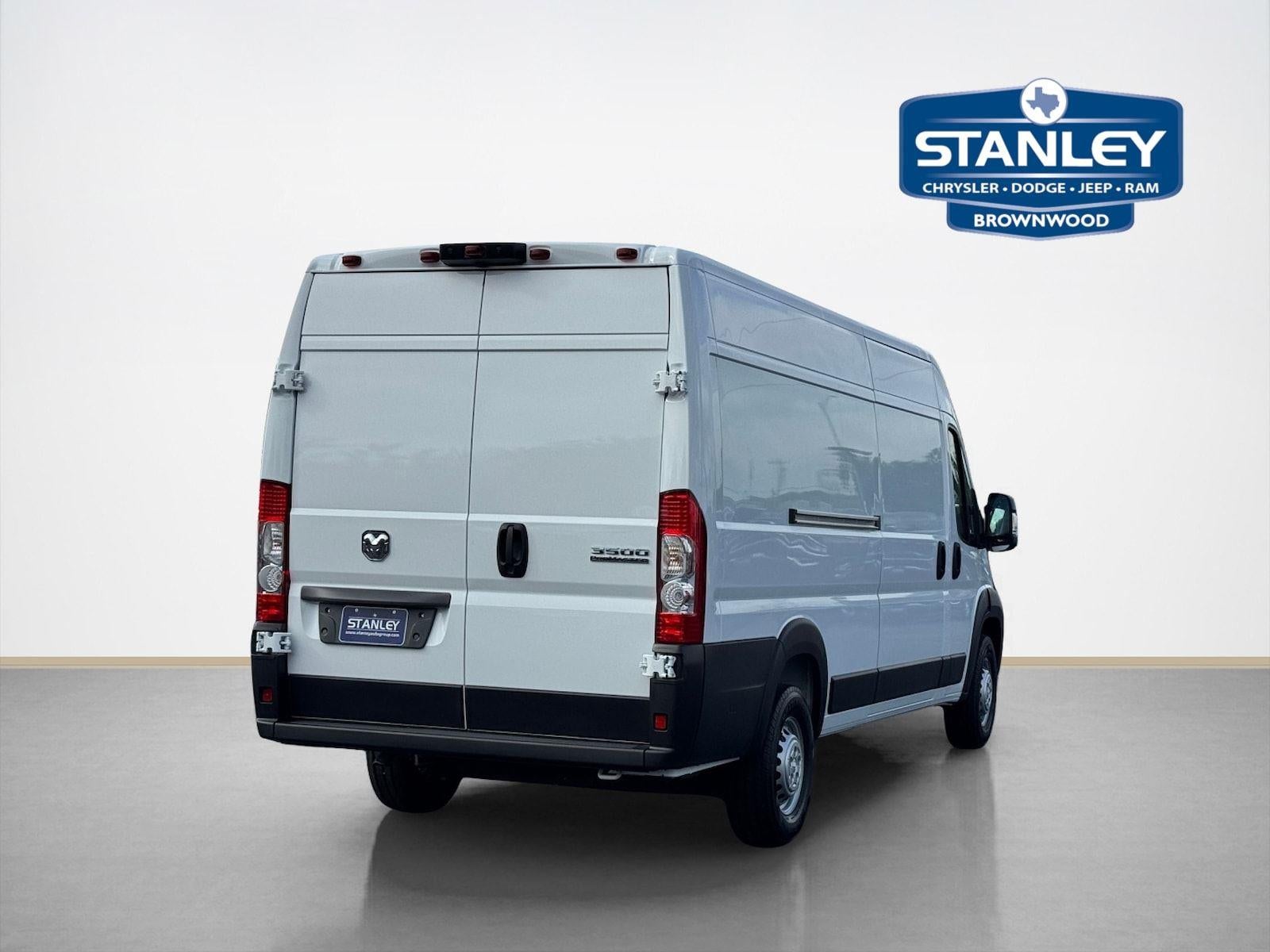 2026 RAM ProMaster Cargo Van Tradesman