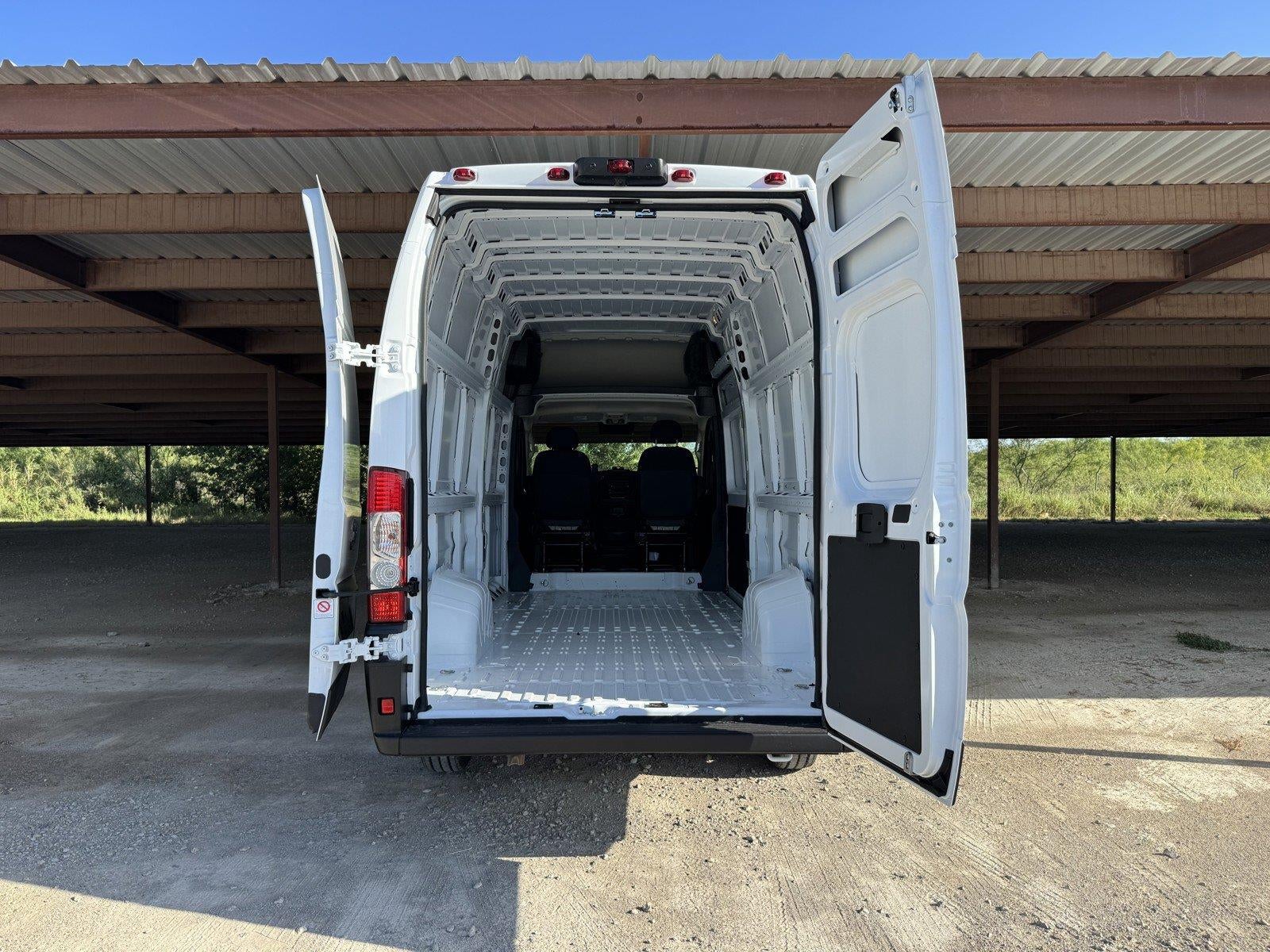 2026 RAM ProMaster 3500 RAM PROMASTER 3500 TRADESMAN CARGO VAN SUPER HIGH ROOF 159' WB EXT