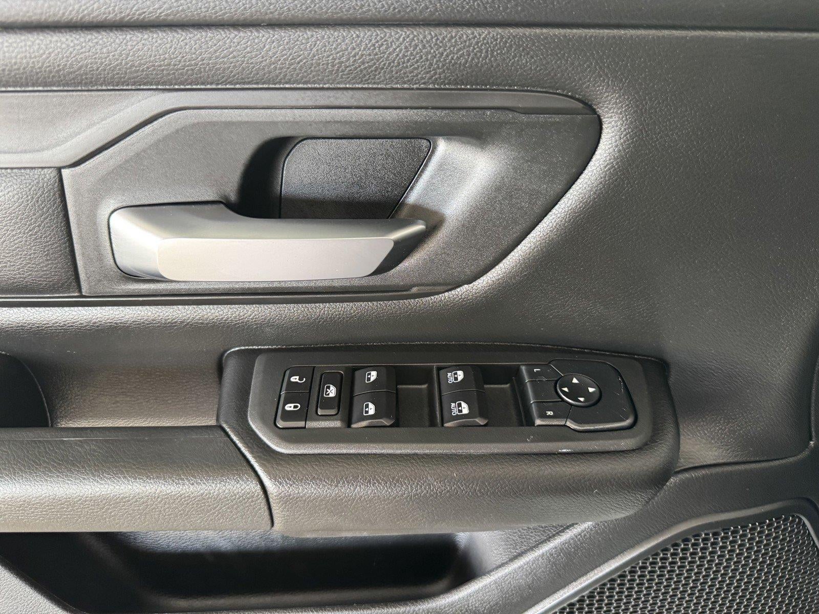 2027 RAM 1500 Express