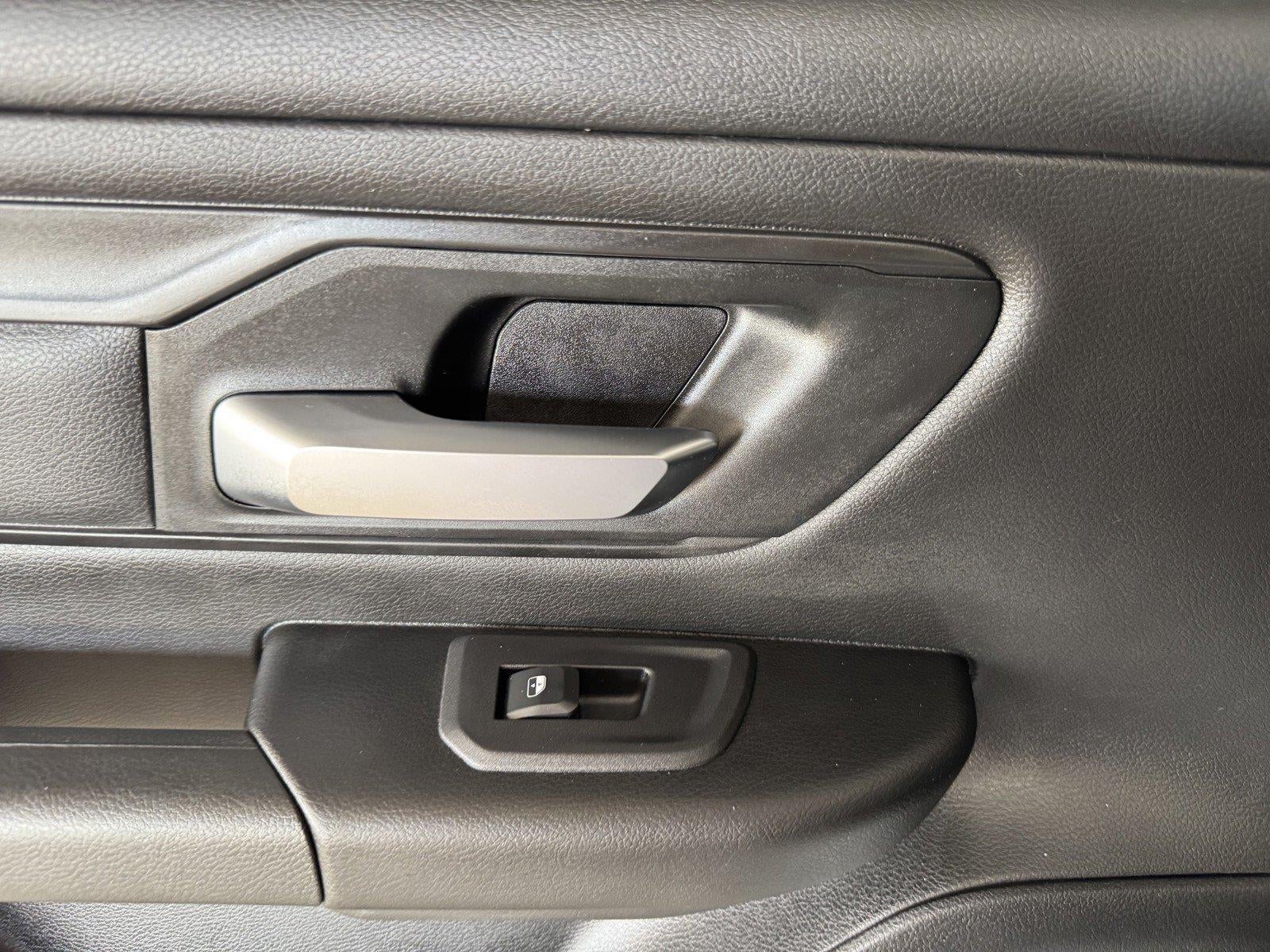 2027 RAM 1500 Express