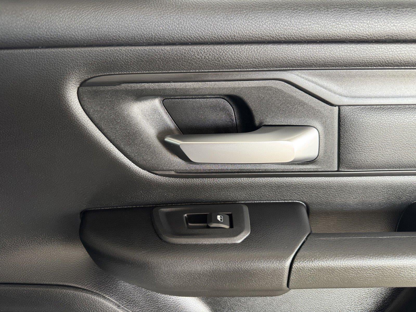 2027 RAM 1500 Express