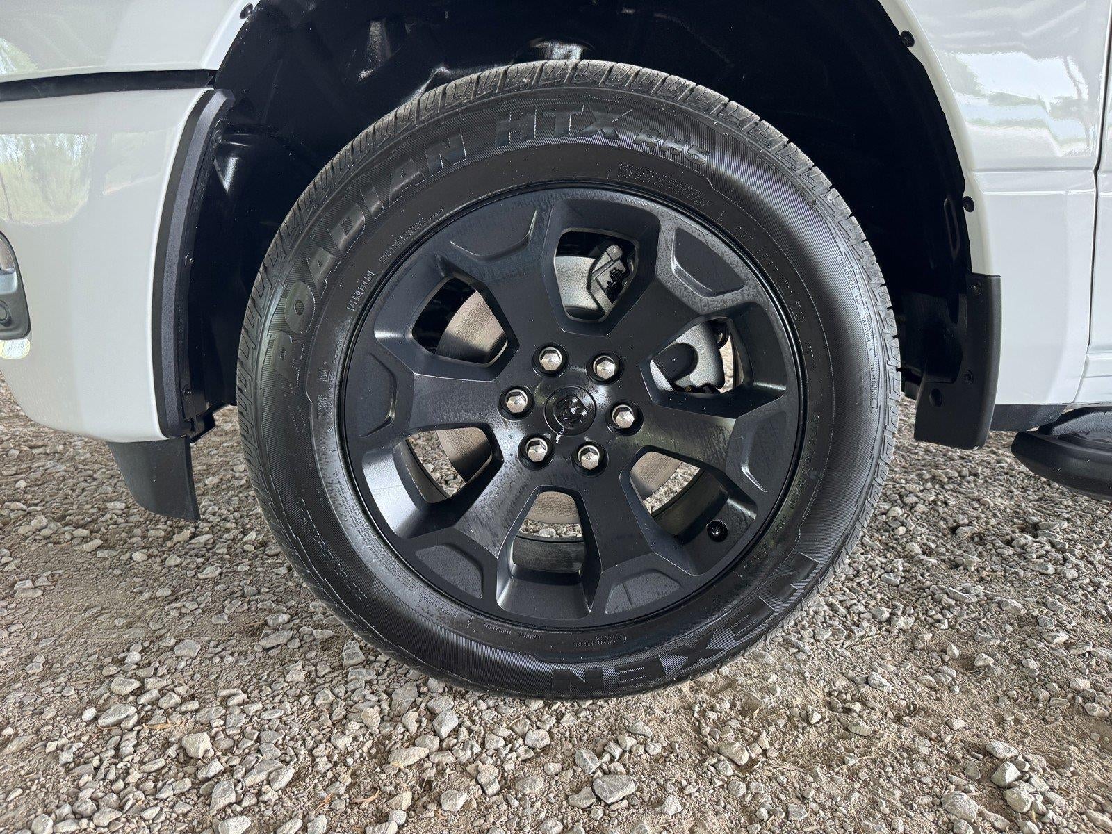2026 RAM Ram 1500 RAM 1500 EXPRESS CREW CAB 4X4 5'7' BOX