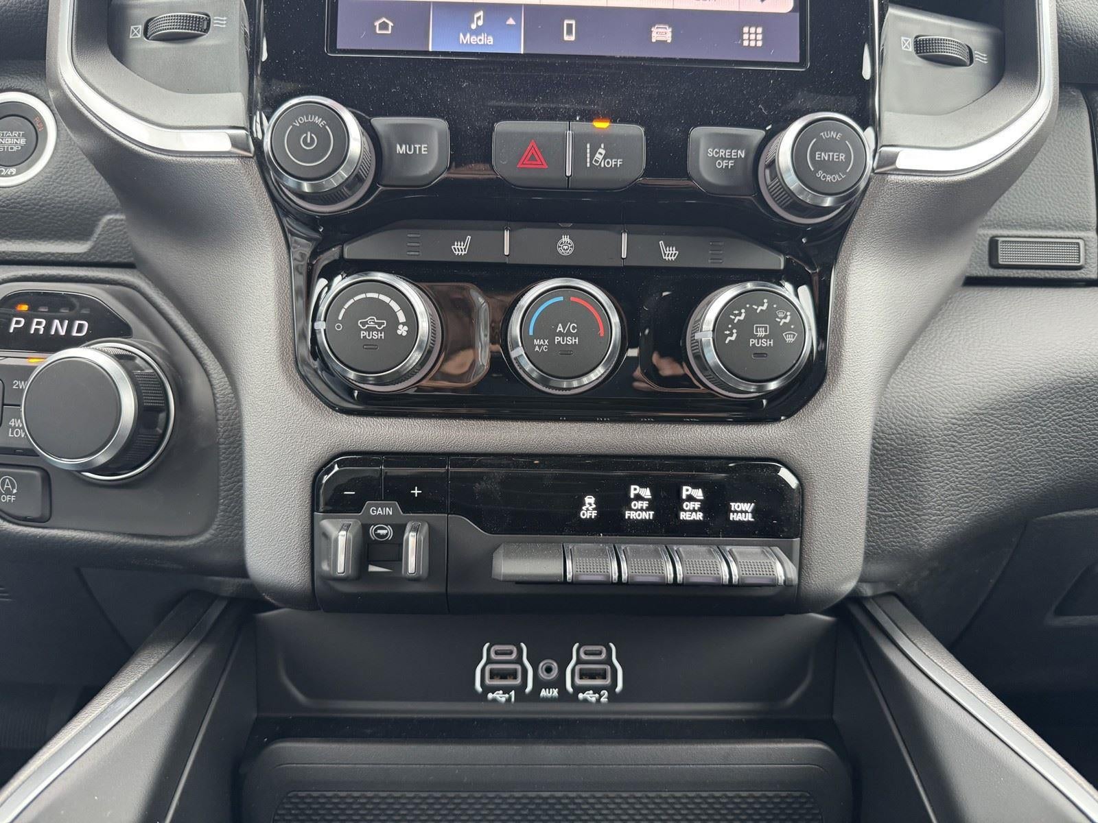 2026 RAM Ram 1500 RAM 1500 LONE STAR CREW CAB 4X4 5'7' BOX