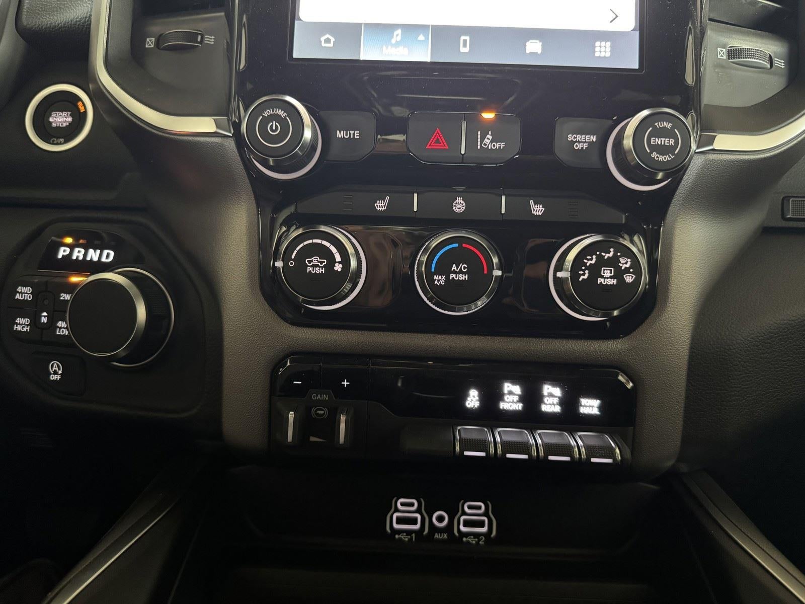 2026 RAM Ram 1500 RAM 1500 LONE STAR CREW CAB 4X4 5'7' BOX