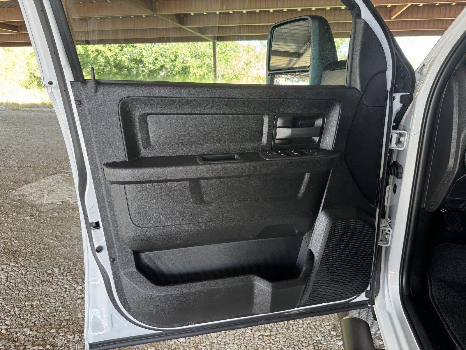 2027 RAM 2500 Tradesman