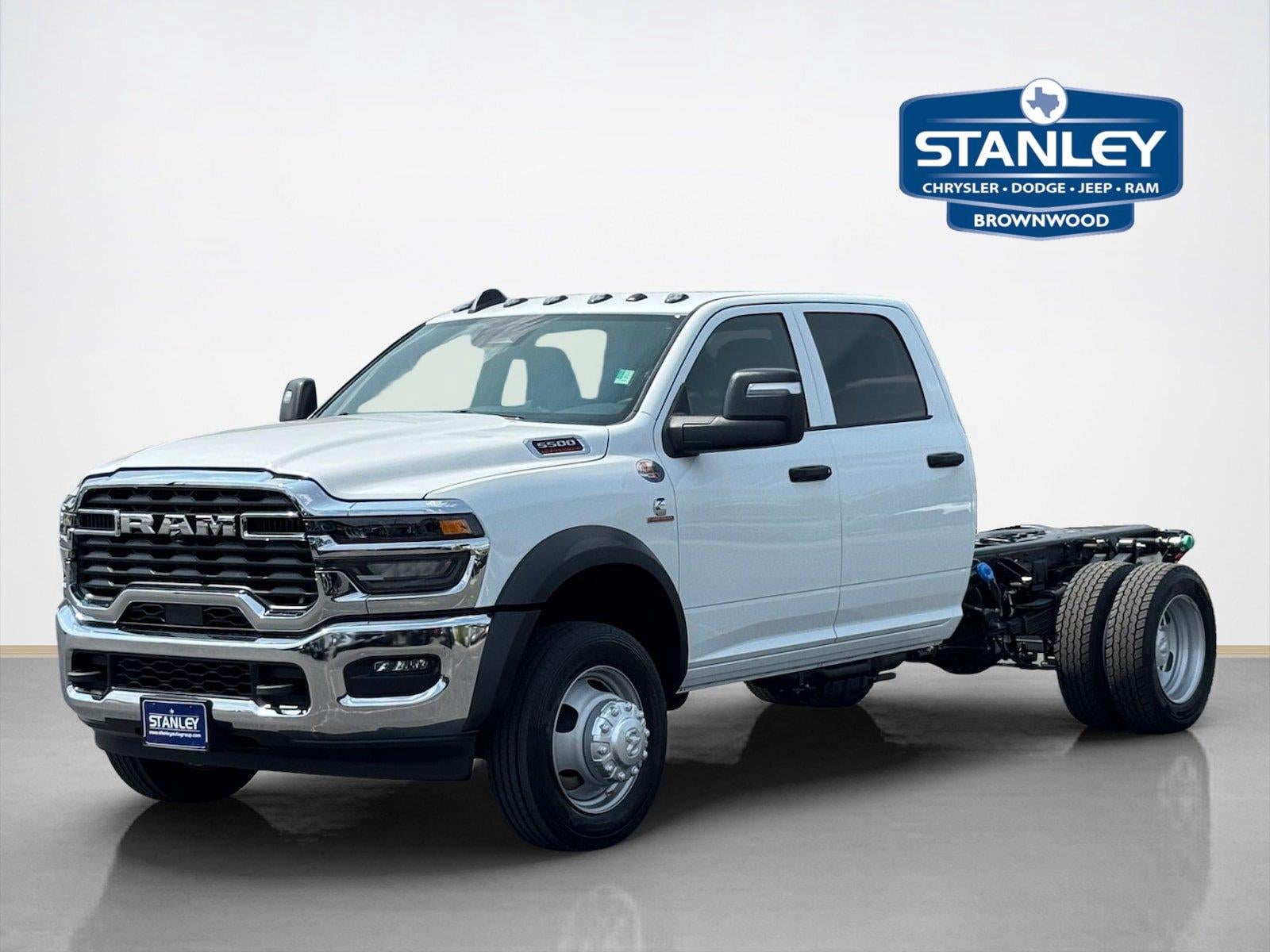 2026 RAM 5500 Chassis RAM 5500 TRADESMAN CHASSIS CREW CAB 4X4 60' CA