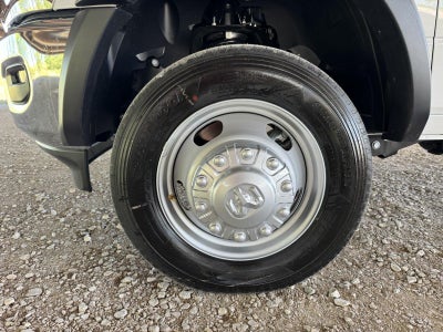 2026 RAM Ram 5500 Chassis Cab RAM 5500 TRADESMAN CHASSIS CREW CAB 4X4 84' CA
