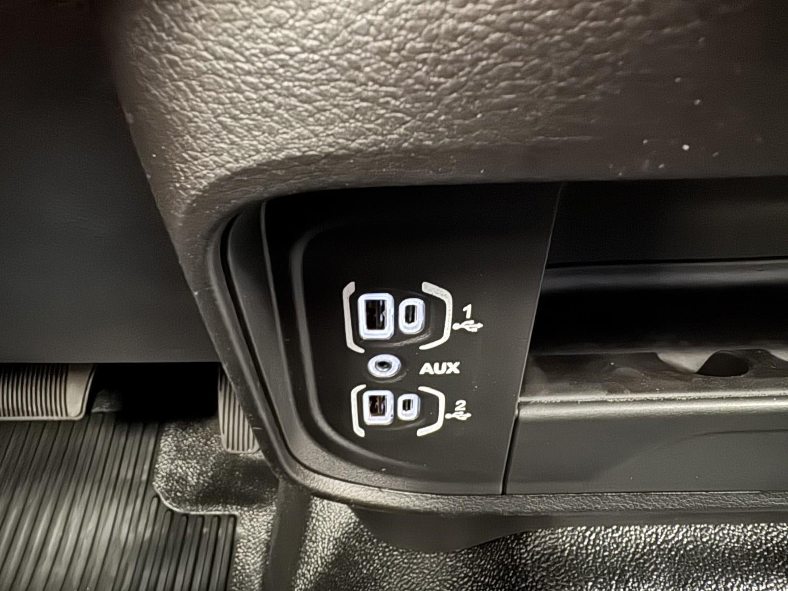 2026 RAM Ram 3500 Chassis Cab RAM 3500 TRADESMAN CREW CAB CHASSIS 4X4 60' CA