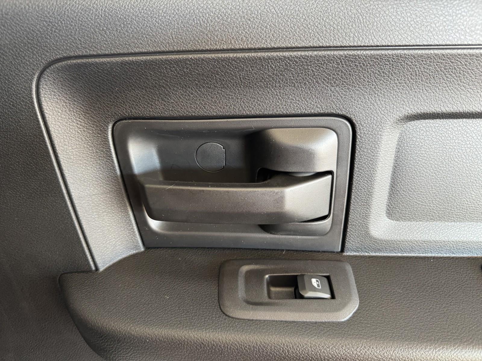 2026 RAM Ram 3500 Chassis Cab RAM 3500 TRADESMAN CREW CAB CHASSIS 4X4 60' CA