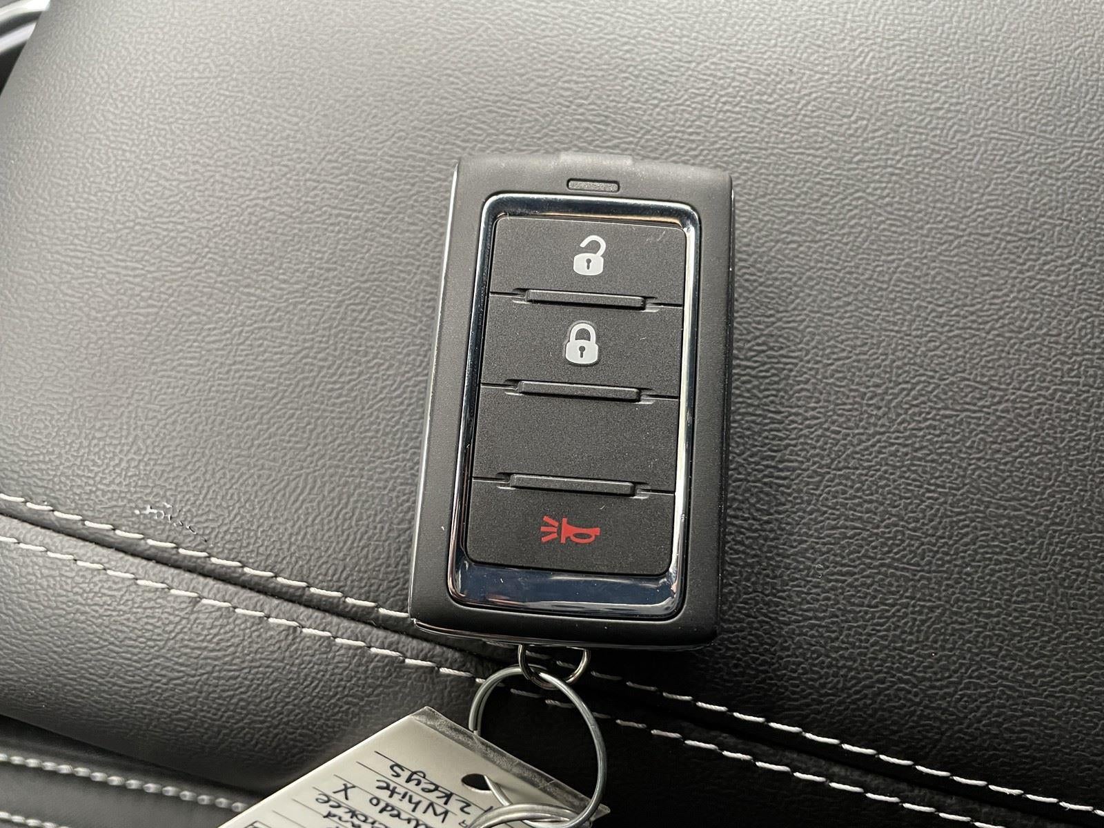 2025 Jeep Grand Cherokee GRAND CHEROKEE LAREDO X 4X2