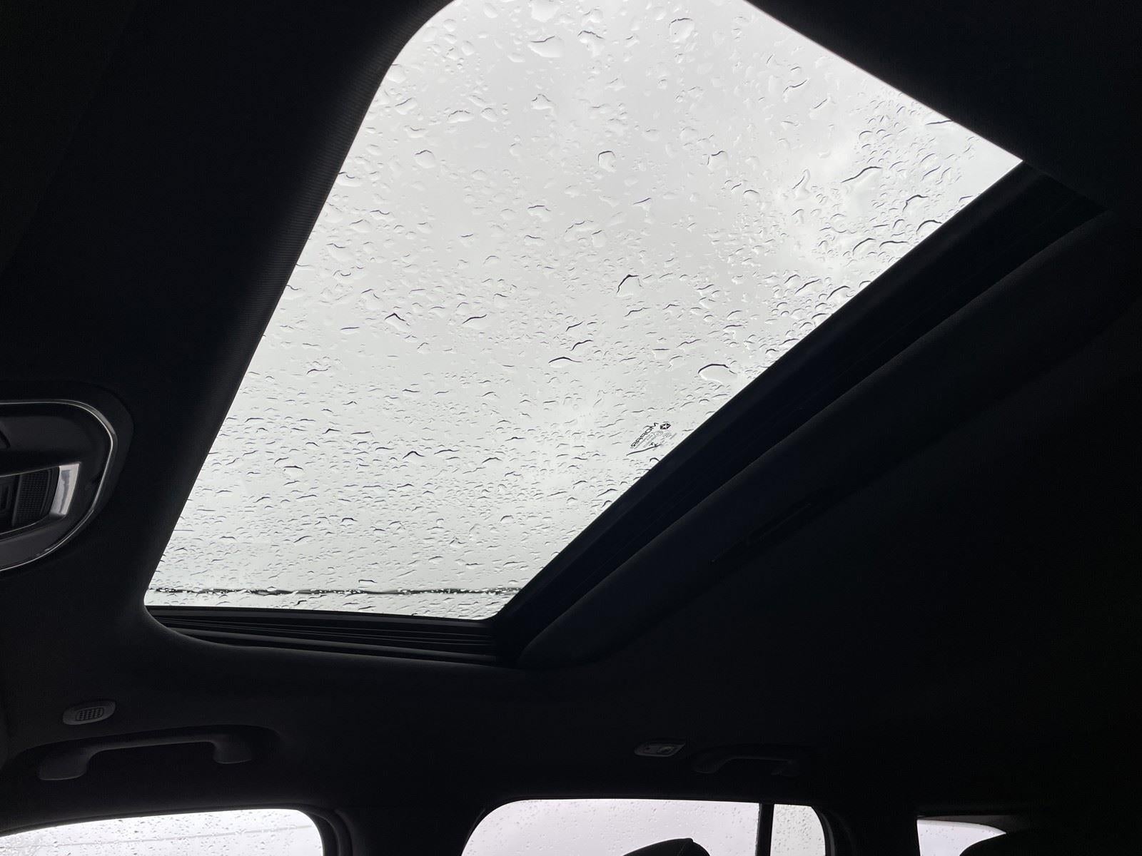 2025 Jeep Grand Cherokee GRAND CHEROKEE LAREDO X 4X2