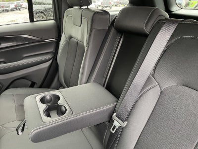 2025 Jeep Grand Cherokee GRAND CHEROKEE LAREDO X 4X2