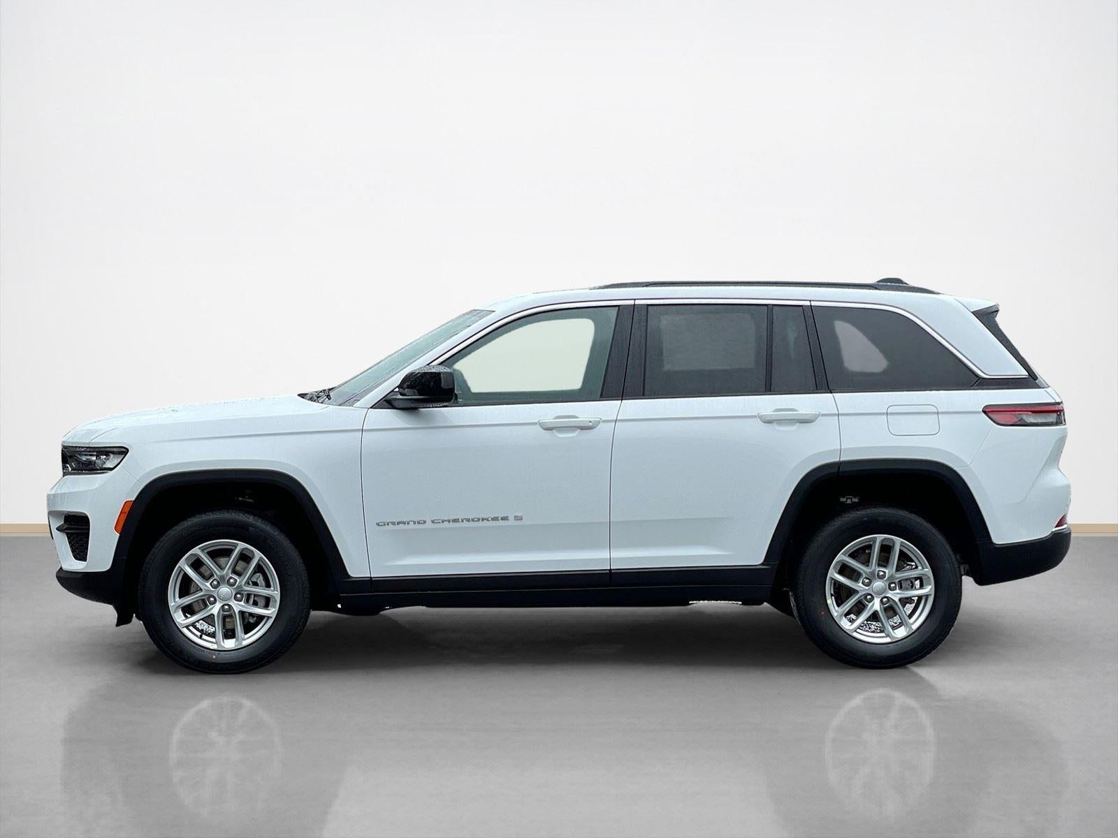 2025 Jeep Grand Cherokee GRAND CHEROKEE LAREDO X 4X2