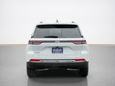 2025 Jeep Grand Cherokee GRAND CHEROKEE LAREDO X 4X2