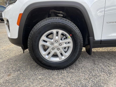 2025 Jeep Grand Cherokee GRAND CHEROKEE LAREDO 4X2
