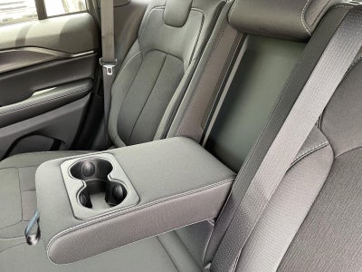 2026 Jeep Grand Cherokee GRAND CHEROKEE LAREDO 4X2