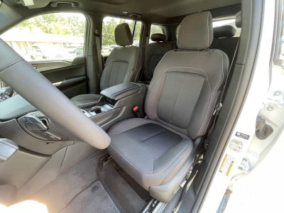 2027 Jeep Grand Cherokee Laredo X