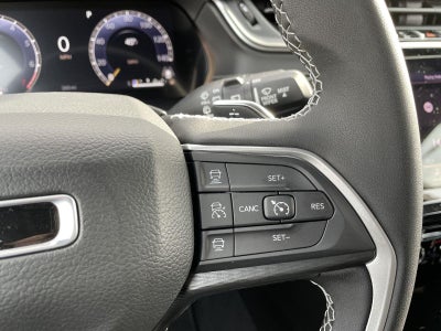 2025 Jeep Grand Cherokee GRAND CHEROKEE L LAREDO X 4X2