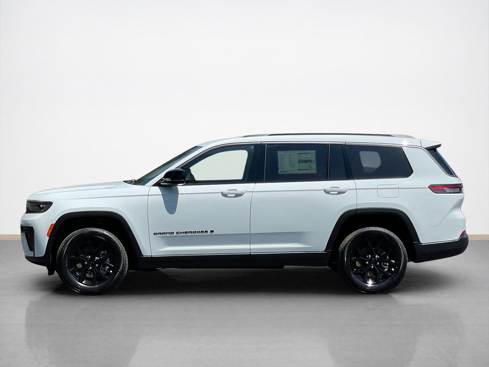 2026 Jeep Grand Cherokee GRAND CHEROKEE L LAREDO ALTITUDE 4X4