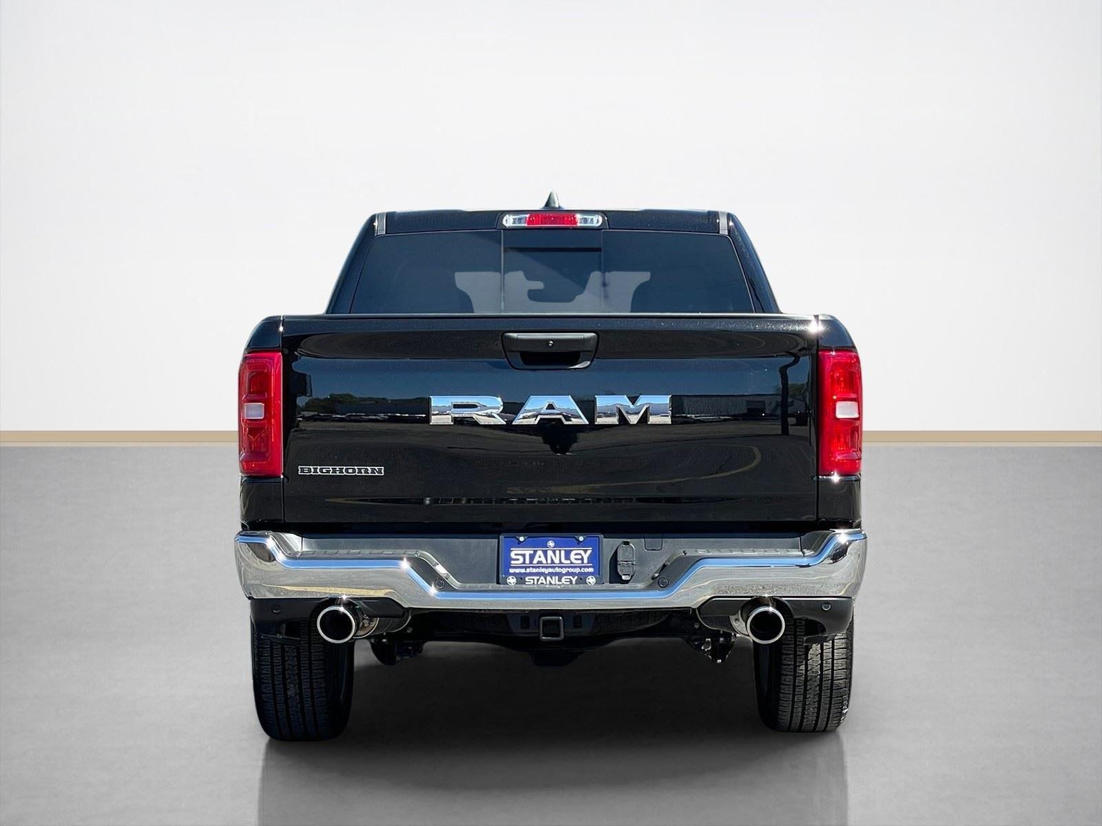 2026 RAM Ram 1500 RAM 1500 BIG HORN CREW CAB 4X2 5'7' BOX